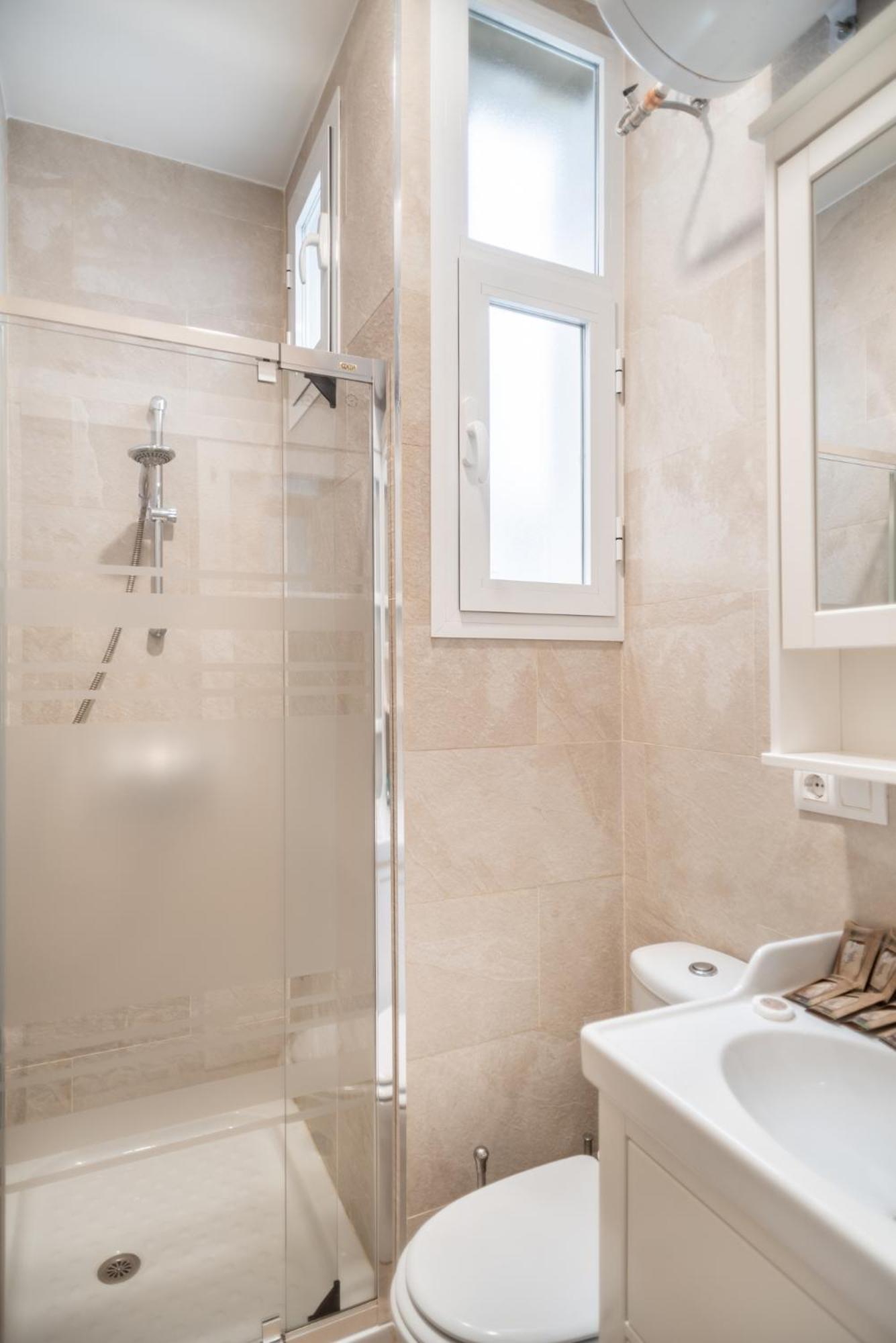 Appartement Beautiful And Bright- 1bd 1bth- Center